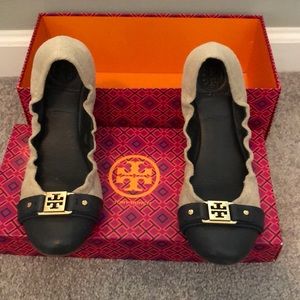 Tory Burch Flats Navy & Taupe